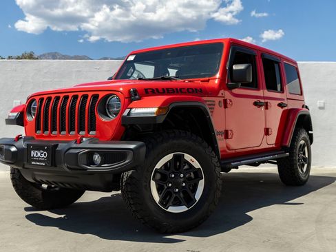 Used 2022 Jeep Wrangler Unlimited Rubicon w/ LED Lighting Group AWD/4WD image 8