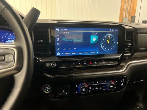 Certified 2023 Chevrolet Silverado 1500 RST image 22