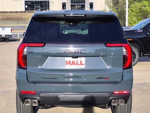 New 2026 GMC Yukon XL AT4 Ultimate AWD/4WD image 4