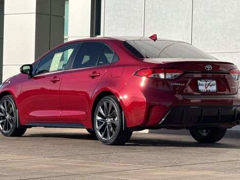 Certified 2025 Toyota Corolla SE image 7