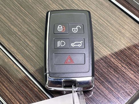 Used 2019 Land Rover Range Rover Sport HSE image 44