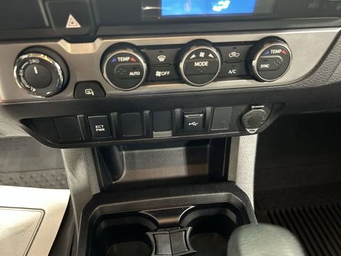 Used 2021 Toyota Tacoma SR w/ SX Package AWD/4WD image 16
