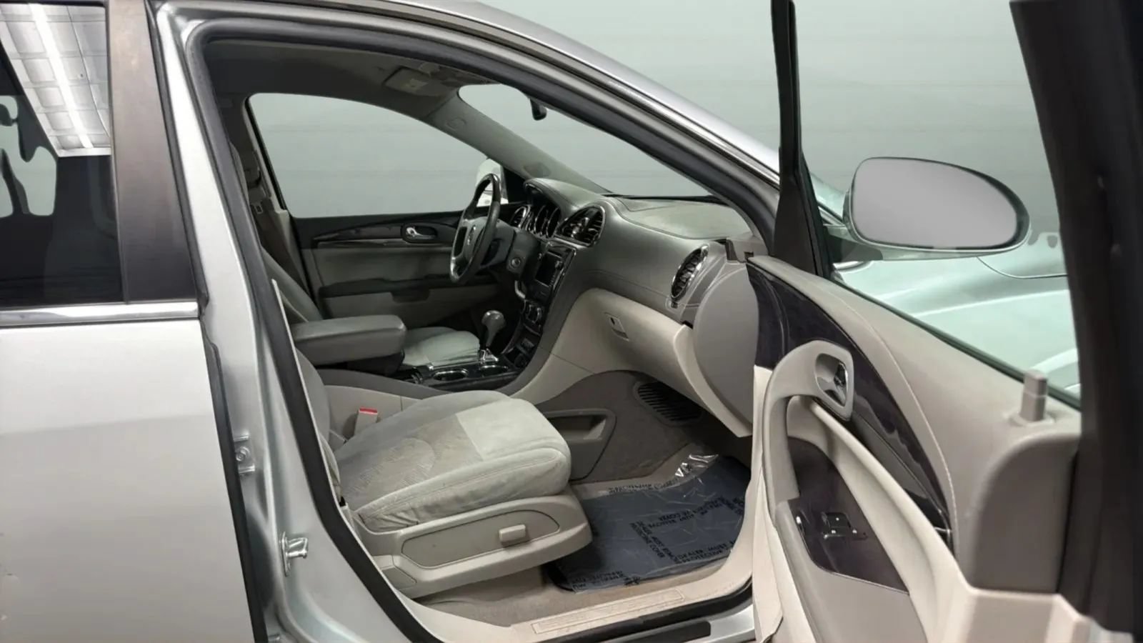 Used 2017 Buick Enclave Convenience FWD image 21