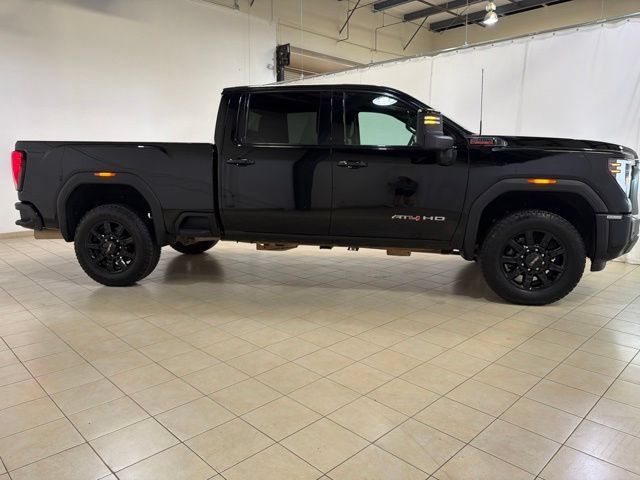 Used 2026 GMC Sierra 2500 AT4 AWD/4WD image 7