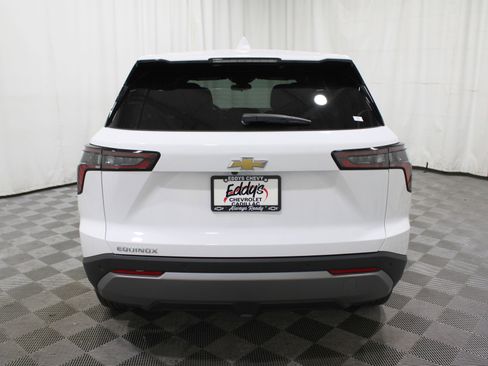 New 2026 Chevrolet Equinox LT image 33