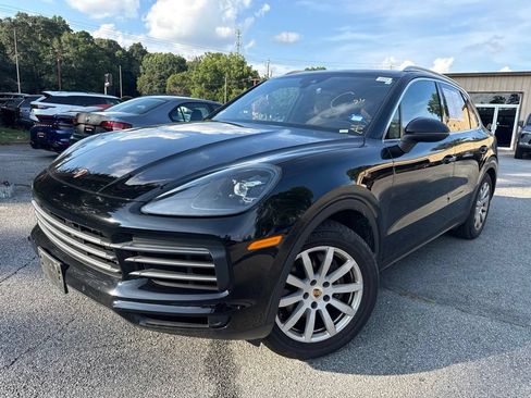 Used 2019 Porsche Cayenne AWD/4WD image 1