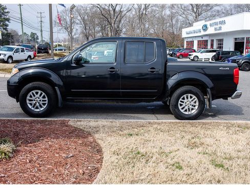 Used 2016 Nissan Frontier SV w/ SV Value Truck Package image 3