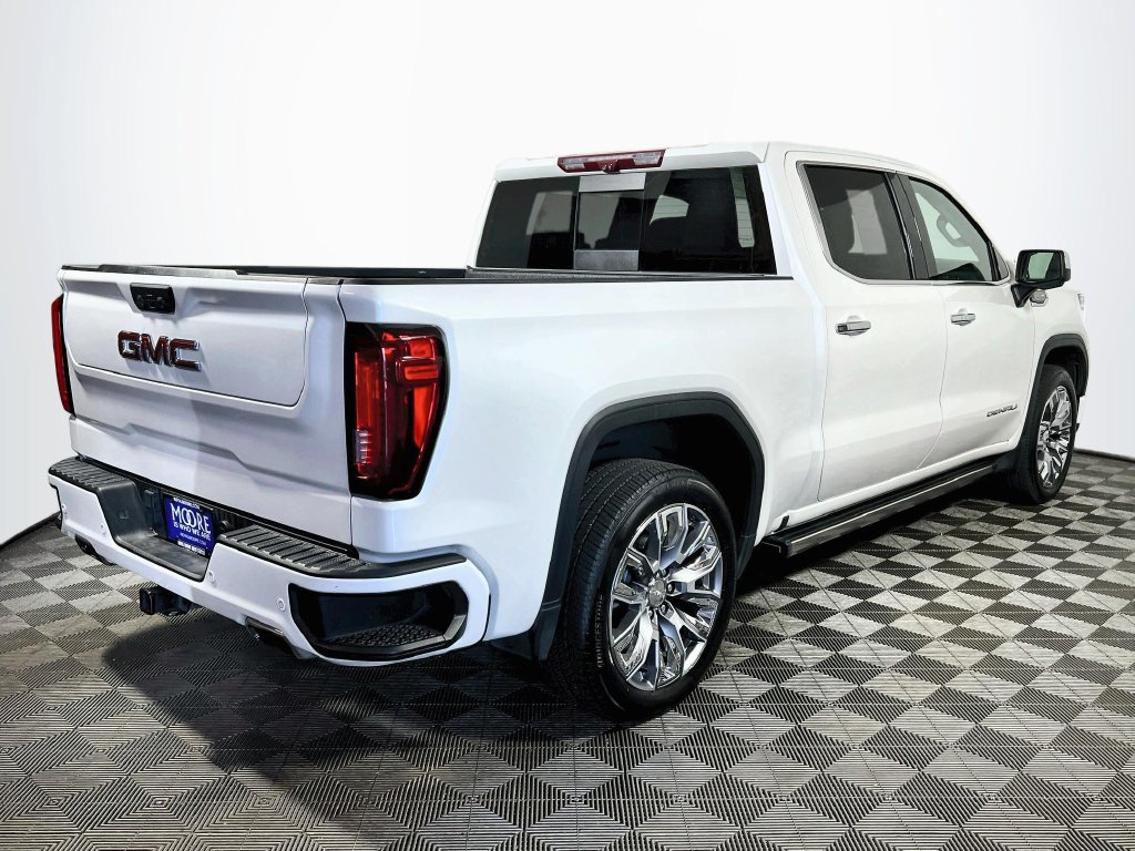 Used 2023 GMC Sierra 1500 Denali w/ Denali Reserve Package AWD/4WD image 7