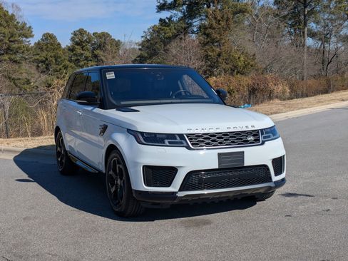 Used 2019 Land Rover Range Rover Sport HSE image 3