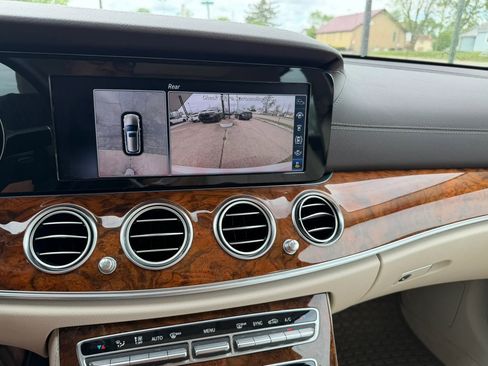 Used 2019 Mercedes-Benz E 450 4MATIC Wagon image 22