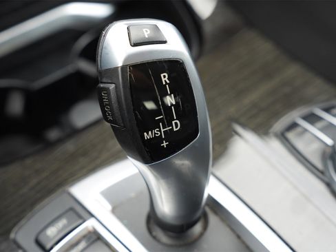 Used 2017 BMW X3 sDrive28i image 14