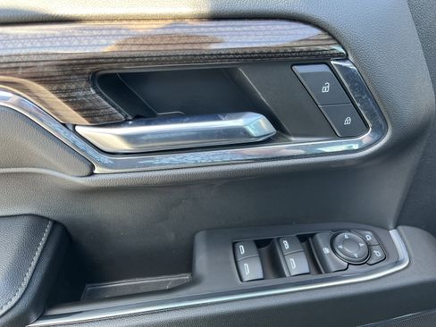 Used 2024 Chevrolet Silverado 1500 LT image 15