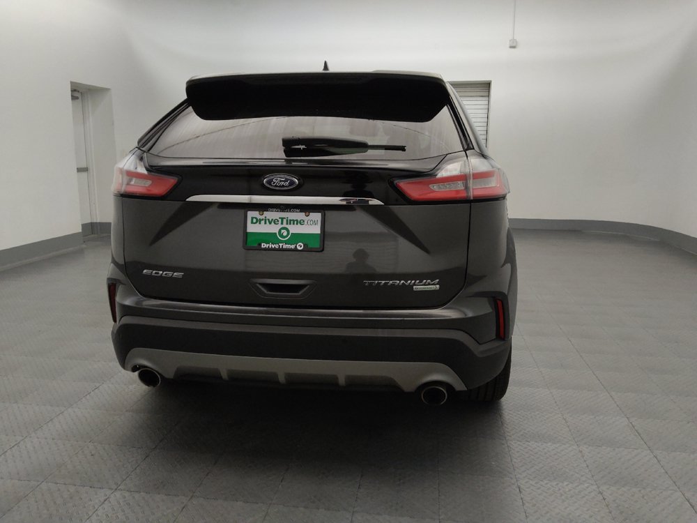 Used 2019 Ford Edge Titanium FWD image 7