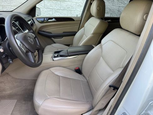 Used 2013 Mercedes-Benz ML 350 4MATIC image 7