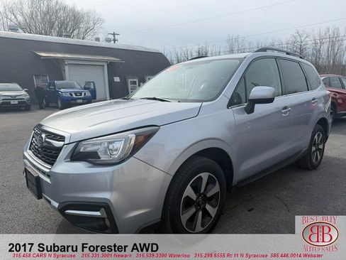 Used 2017 Subaru Forester 2.5i Limited AWD/4WD image 7