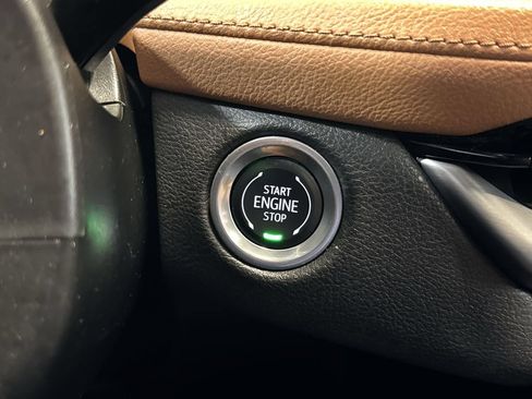 Used 2024 Cadillac XT4 Sport AWD/4WD image 17