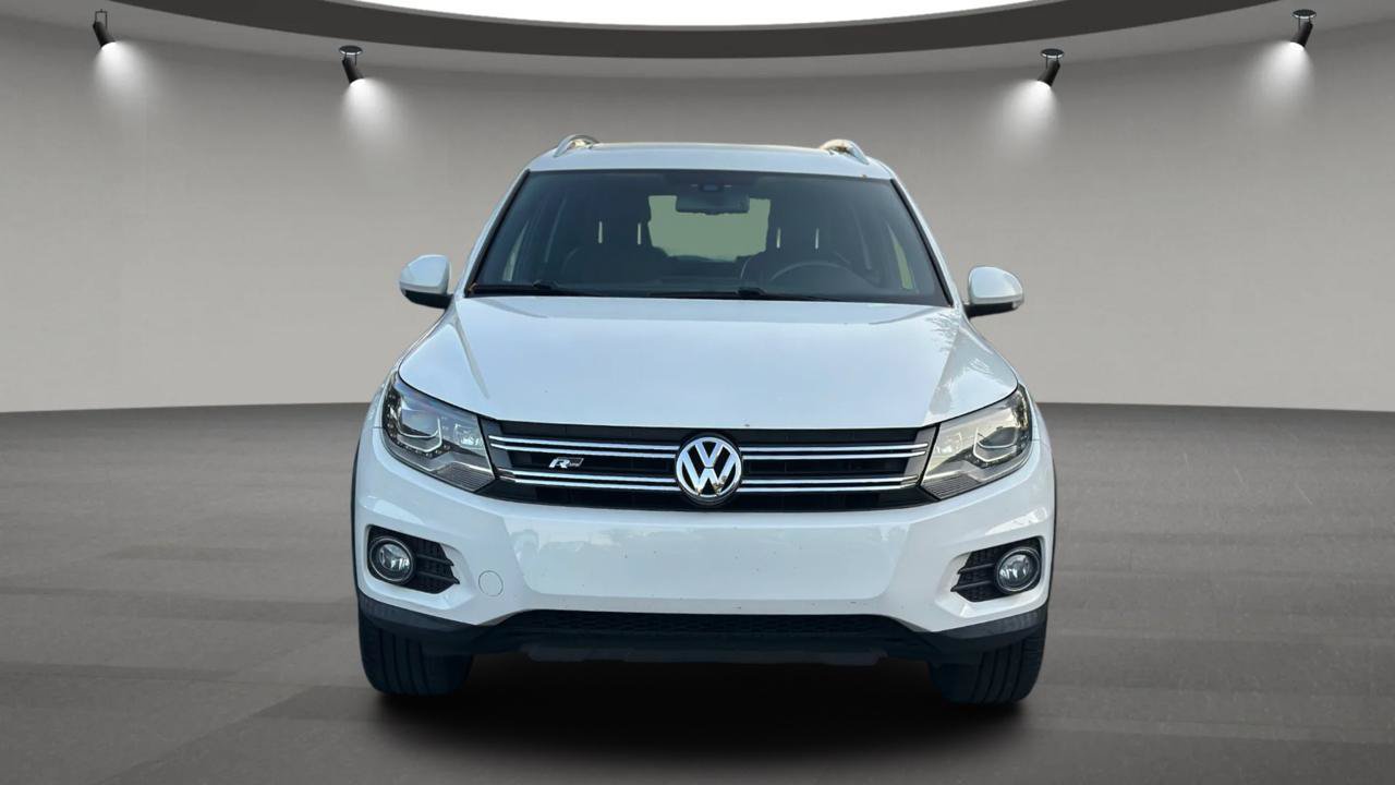 Used 2014 Volkswagen Tiguan R-Line AWD/4WD image 2
