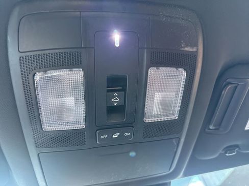 Used 2023 MAZDA CX-9 Carbon Edition image 35