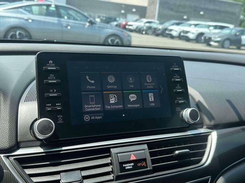 Used 2018 Honda Accord Sport image 27