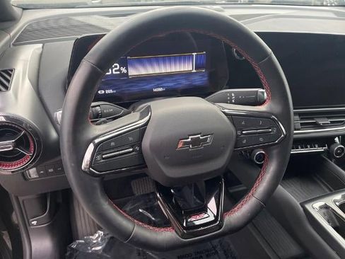 Used 2024 Chevrolet Equinox EV RS image 10
