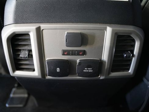 Used 2018 Ford F150 Lariat w/ Equipment Group 502A Luxury AWD/4WD image 34