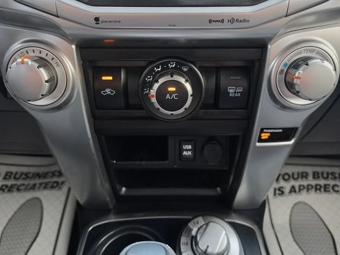Used 2018 Toyota 4Runner SR5 AWD/4WD image 26