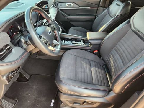 Used 2025 Ford Explorer ST-Line AWD/4WD image 13