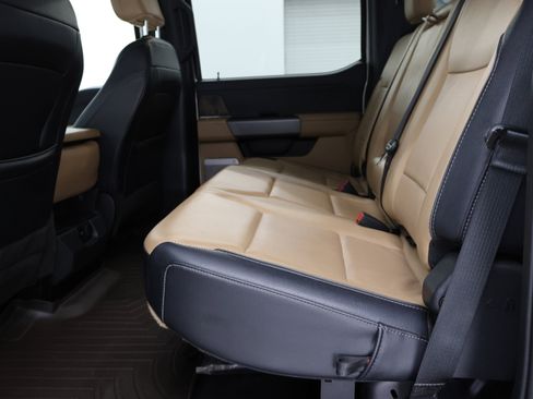 Used 2023 Ford F350 Lariat w/ FX4 Off-Road Package image 38