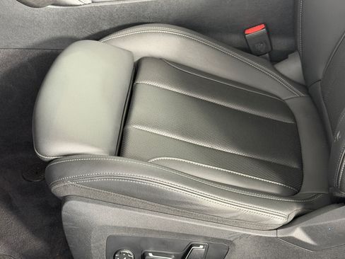 Used 2025 BMW M440i Coupe RWD image 14