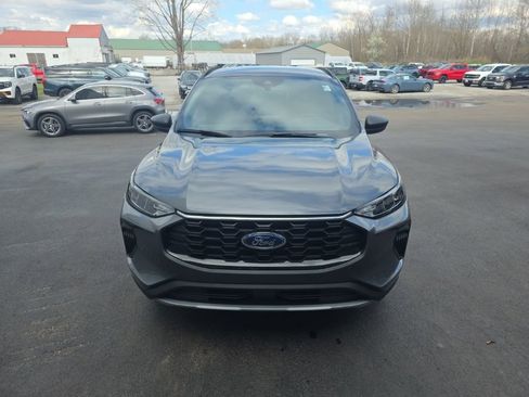 New 2026 Ford Escape ST-Line w/ Cold Weather Package FWD image 3