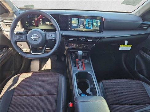 New 2026 Nissan Kicks SR image 12