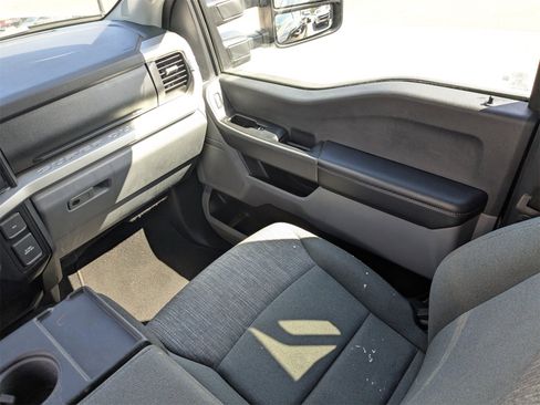 Used 2024 Ford F250 XLT image 19