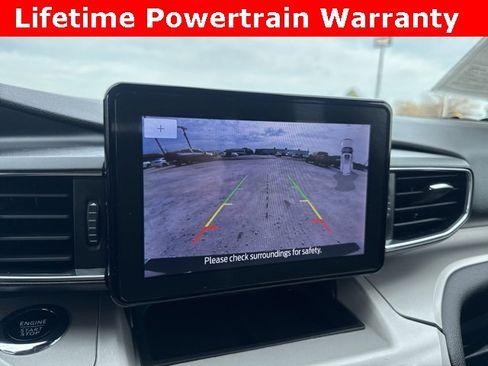 Used 2024 Ford Explorer XLT w/ Equipment Group 202A image 14