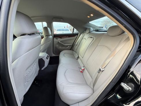 Used 2011 Cadillac CTS Luxury image 7