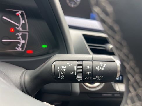 Used 2022 Lexus UX 250h 250h Base image 36