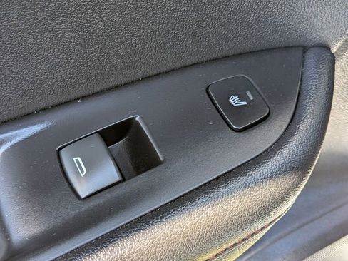 Used 2020 Chevrolet Blazer RS image 29