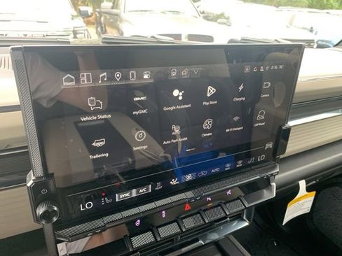 New 2026 GMC Hummer EV SUV image 20