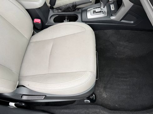 Used 2017 Subaru Forester 2.5i Limited image 19