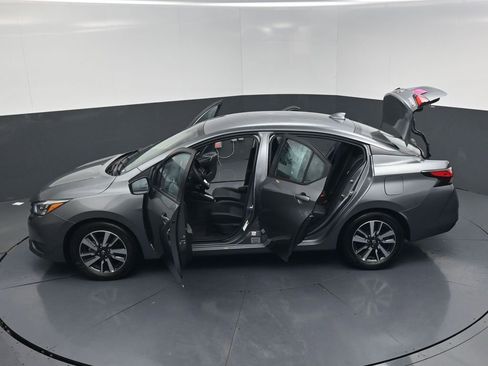 Used 2025 Nissan Versa SV FWD image 24