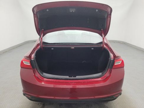 Used 2018 Chevrolet Malibu LT image 29