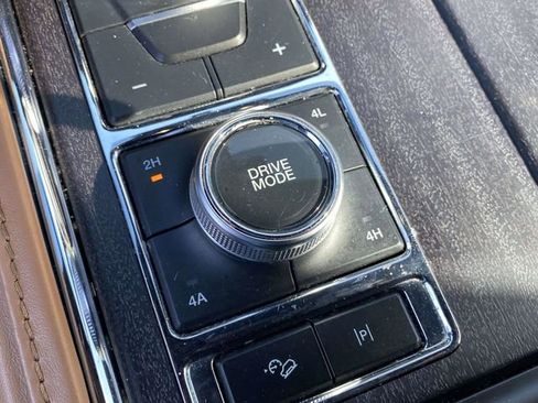 Certified 2022 Ford Expedition Platinum AWD/4WD image 36