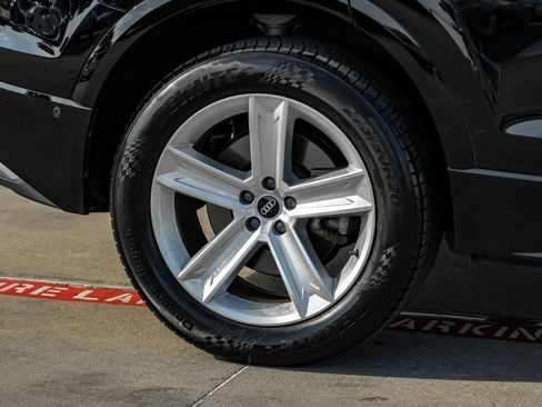 Used 2021 Audi Q8 Premium w/ Convenience Package image 49