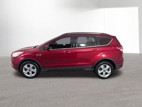 Used 2016 Ford Escape SE w/ Equipment Group 201A FWD image 15