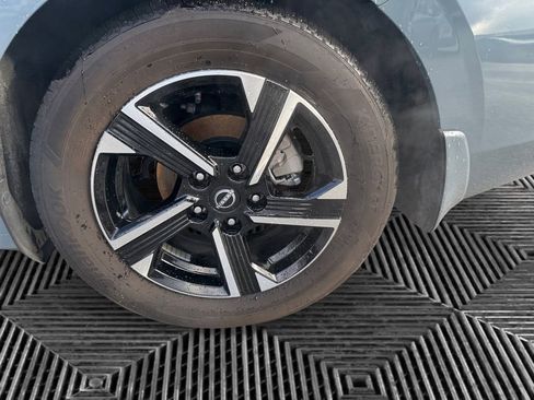 Used 2024 Nissan Sentra SV image 36