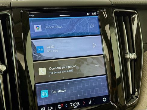 Used 2023 Volvo XC60 B6 Ultimate w/ Climate Package image 16