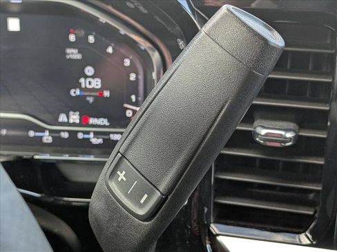 Used 2023 GMC Sierra 1500 Elevation AWD/4WD image 12