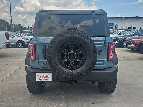 Used 2022 Ford Bronco Wildtrak image 5