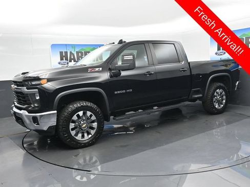 Used 2024 Chevrolet Silverado 3500 LT w/ All Star Edition AWD/4WD image 1