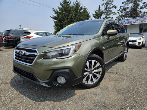 Used 2018 Subaru Outback 2.5i Touring w/ Protection Package #1 AWD/4WD image 1