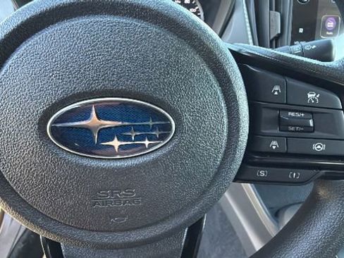 Used 2024 Subaru Crosstrek 2.0i Premium AWD/4WD image 18